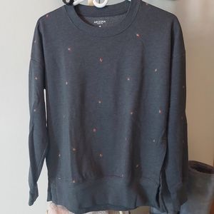 Arizona Jean Co rosebud sweatshirt XS/S